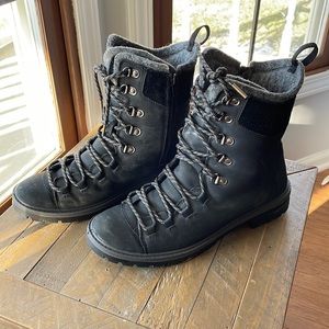 Kamik ROUGE Hiker Boot Size 10